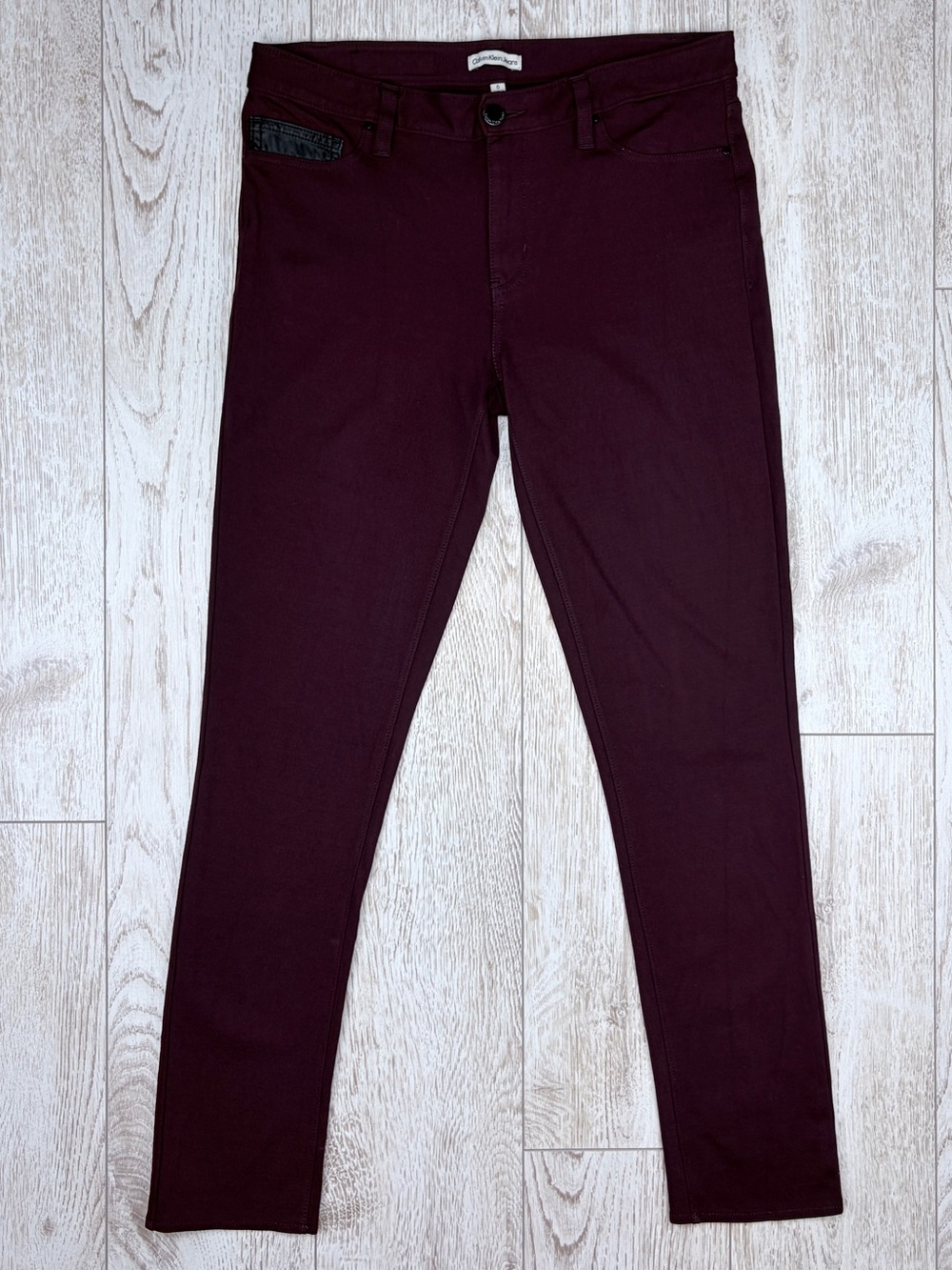 Calvin Klein Jeans Size 6 Burgundy Skinny Jeans
